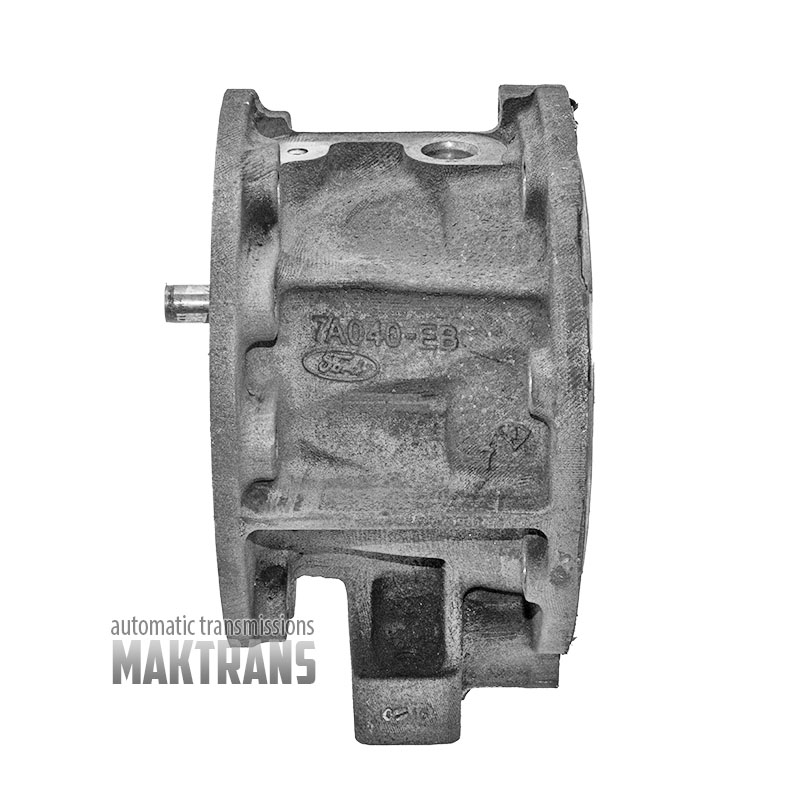Transfer case adapter FORD 4R100 RF-F81P-7A040-EB [cast iron]