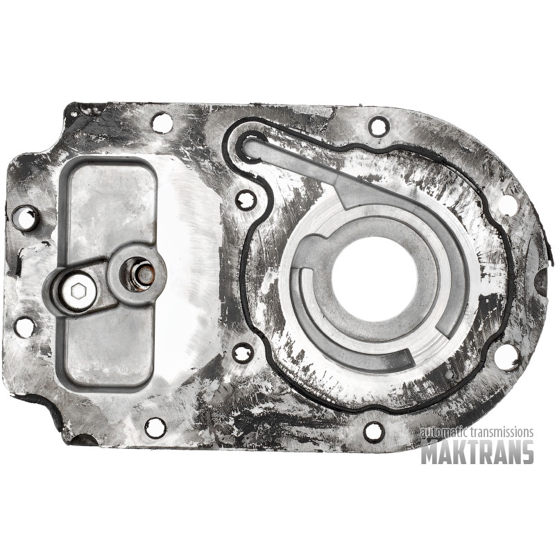 Transfer case rear housing cover JEEP NVG 245 5143760AB